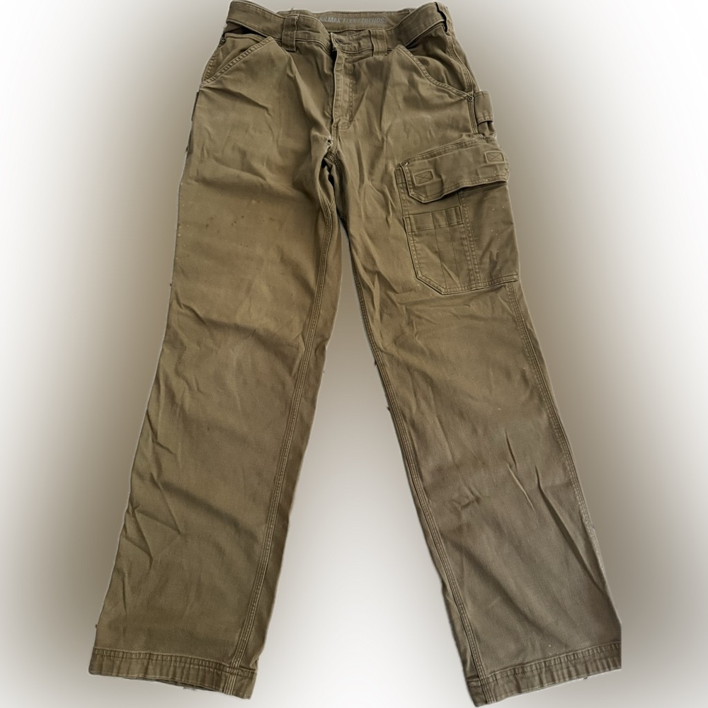 Duluth Trading Co Men's Khaki Cargo Pants